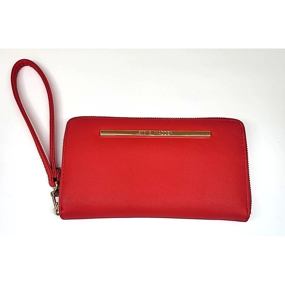Steve‎ Madden Women's Zip Around Red Wallet/Wristlet/Clutch Detachable Strap